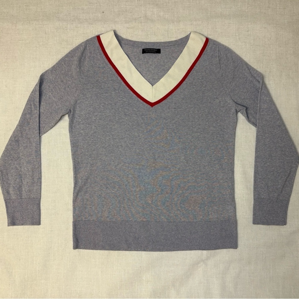Banana Republic Women’s Med (Estimated) 100% Merino Wool Varsity V-Neck